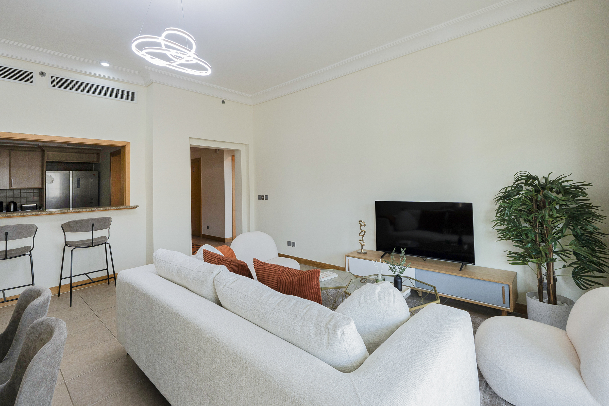 apartment short stay in Al Hamri, Dubai - advertised on Dubai Short Stays